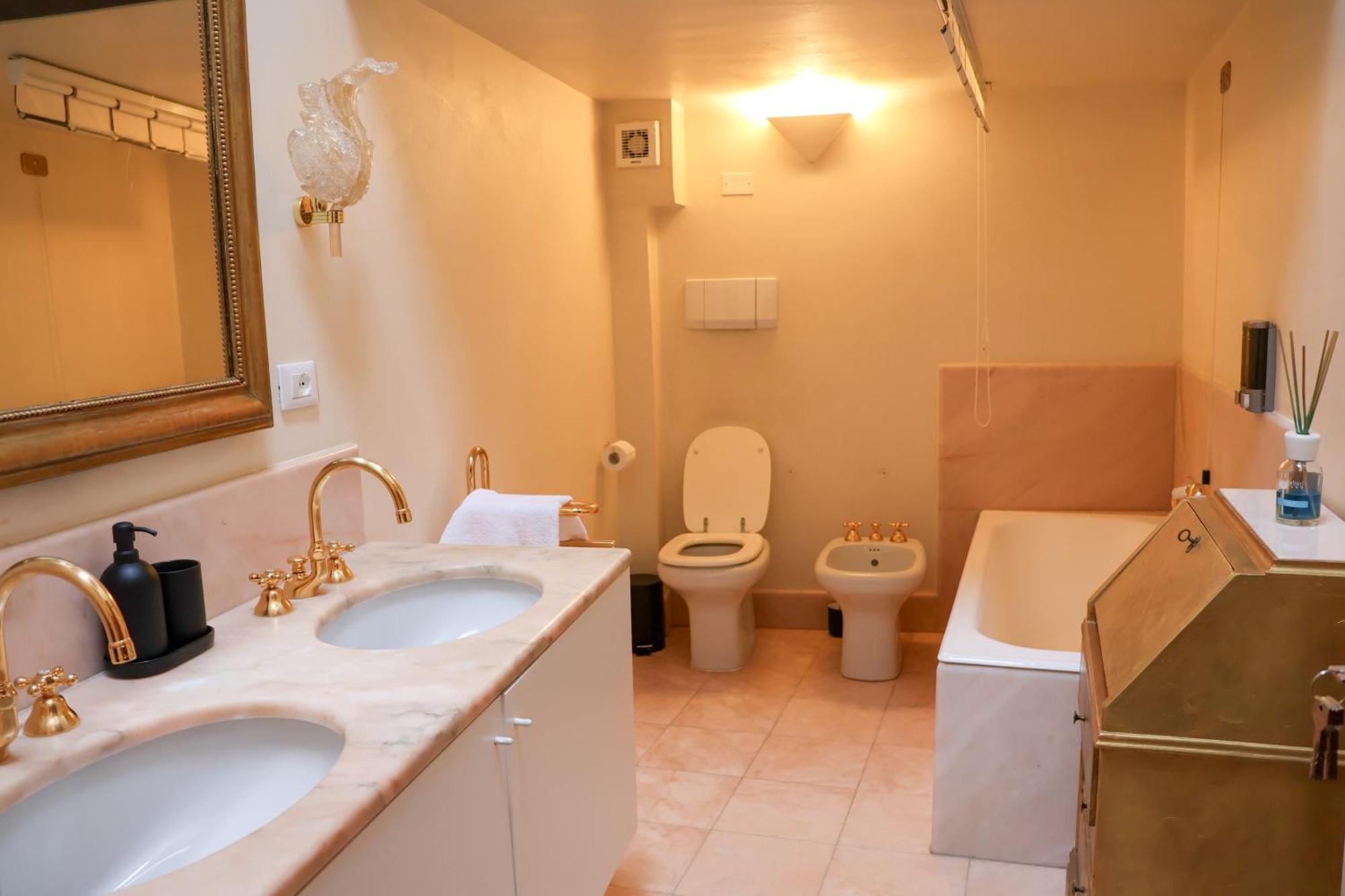 Aurelia Maison Verona Esterno foto